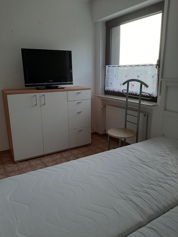 Familienfreundliche Ferienwohnung Auf Dem Lande Monteur Wohnung Hessisch Oldendorf Extérieur photo